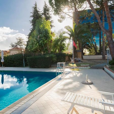 I Giardini Del Sole Con Piscina By Wonderful Italy Apartment Sanremo Luaran gambar
