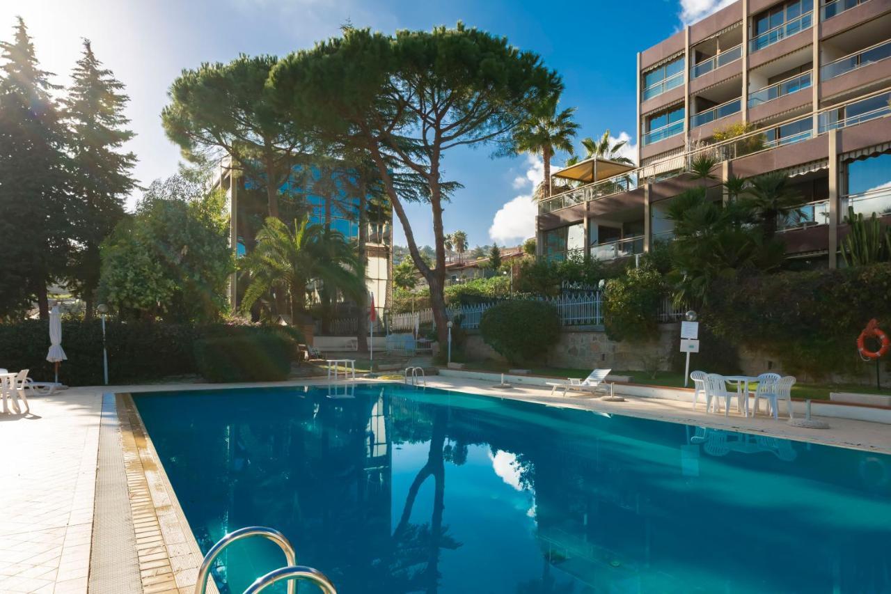 I Giardini Del Sole Con Piscina By Wonderful Italy Apartment Sanremo Luaran gambar