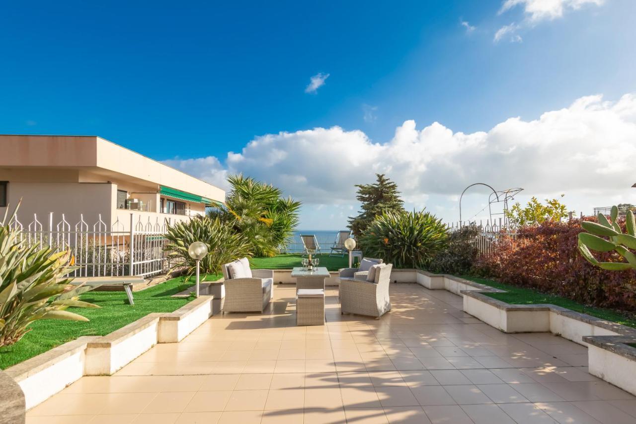 I Giardini Del Sole Con Piscina By Wonderful Italy Apartment Sanremo Luaran gambar